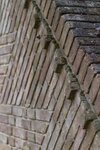 Detail metselwerk zijtrap.
<br/>
Marcel Westhoff, mei 2016